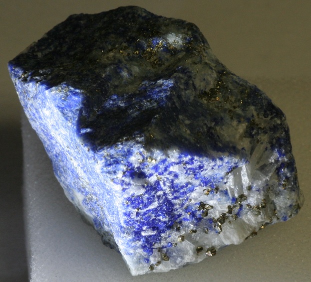 Минералы Подземные Богатства №11 - Лазурит