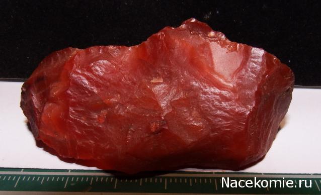 Минералы Подземные Богатства №18 - Сердолик