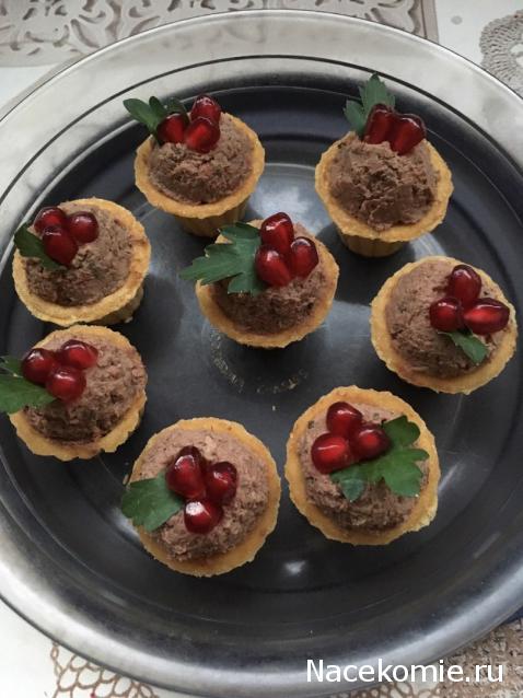 Куклы в народных костюмах – "Девчушки-болтушки"