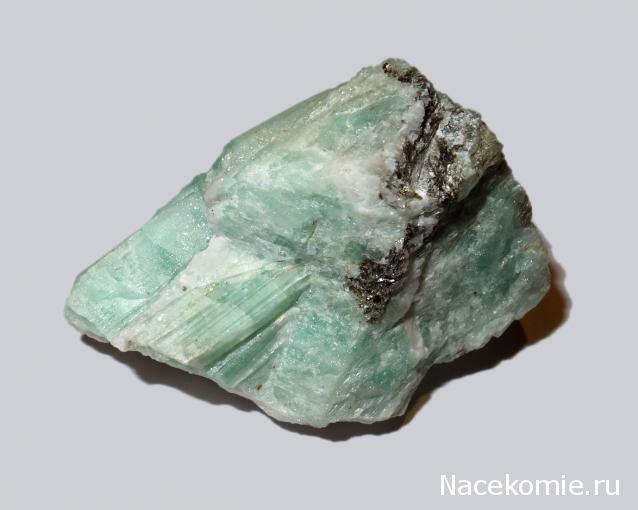 Минералы Подземные Богатства №20 - Берилл