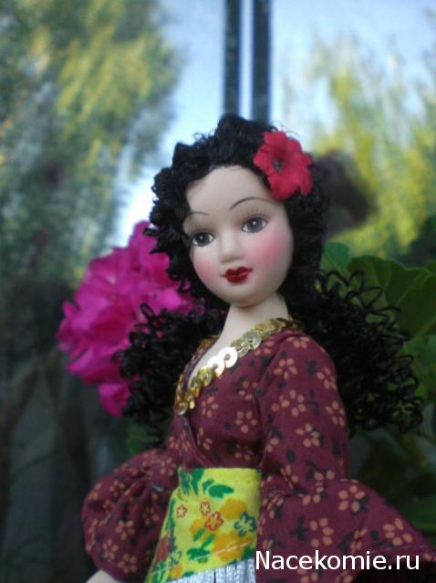 Куклы в народных костюмах №67 Кукла в цыганском девичьем костюме