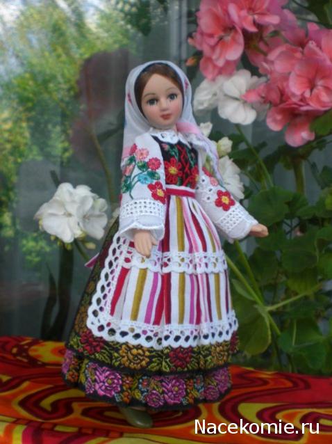 Куклы в народных костюмах №62 Кукла в польском праздничном костюме