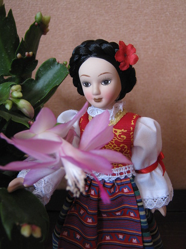 Куклы в народных костюмах №70 Кукла в сербском праздничном костюме