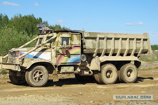 Автолегенды СССР Грузовики №1 - КрАЗ-256Б1