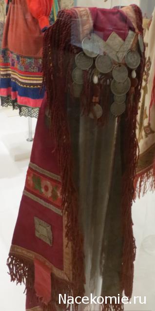 Куклы в народных костюмах №65 Кукла в удмуртском женском костюме