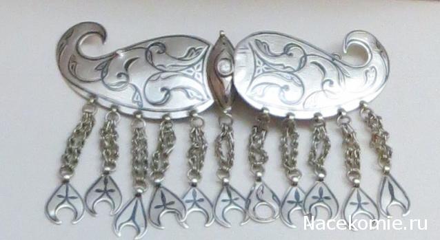 Лакский праздничный костюм