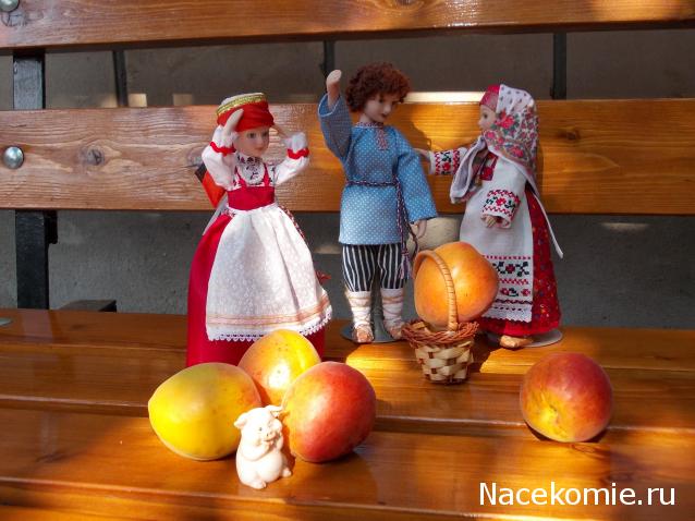 Куклы в народных костюмах – "Девчушки-болтушки"