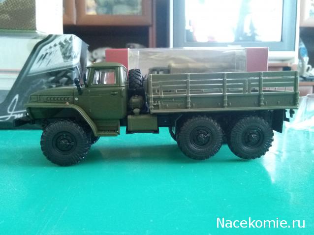 Автолегенды СССР Грузовики №7 - УРАЛ-4320