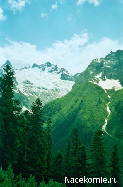 Куклы в народных костюмах – "Девчушки-болтушки"