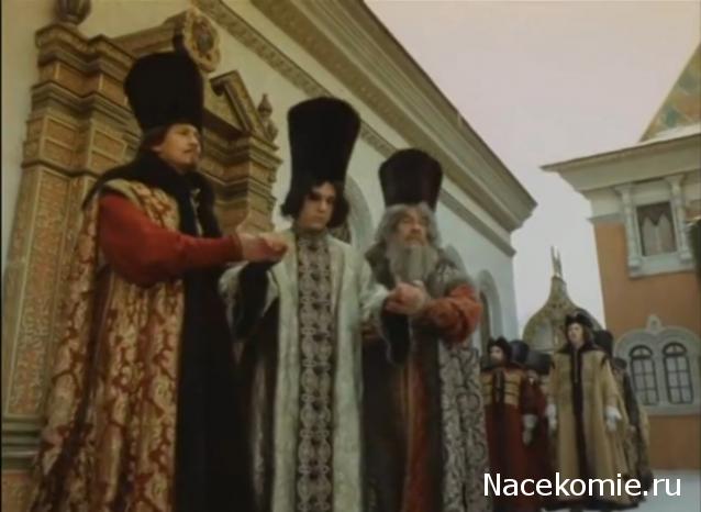 Куклы в народных костюмах – "Девчушки-болтушки"