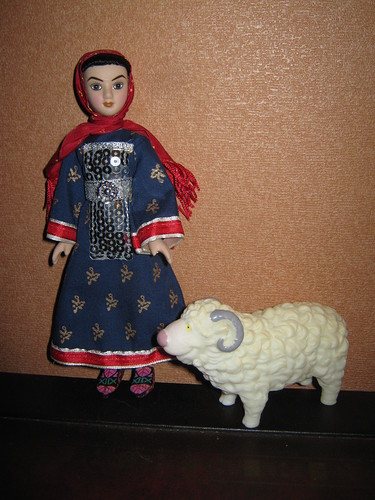 Куклы в народных костюмах №81 Кукла в лезгинском женском костюме