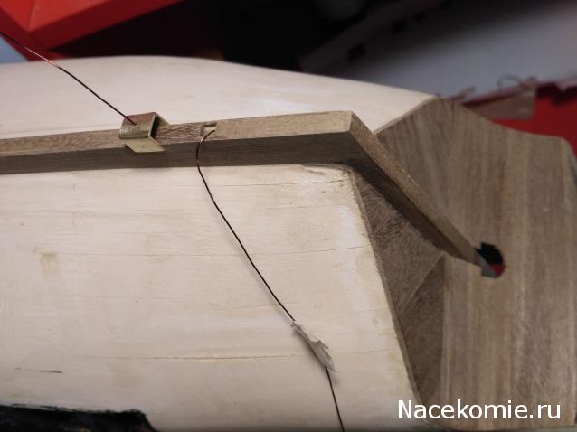 Собери Чёрную Жемчужину. Сборка: обшивка корпуса