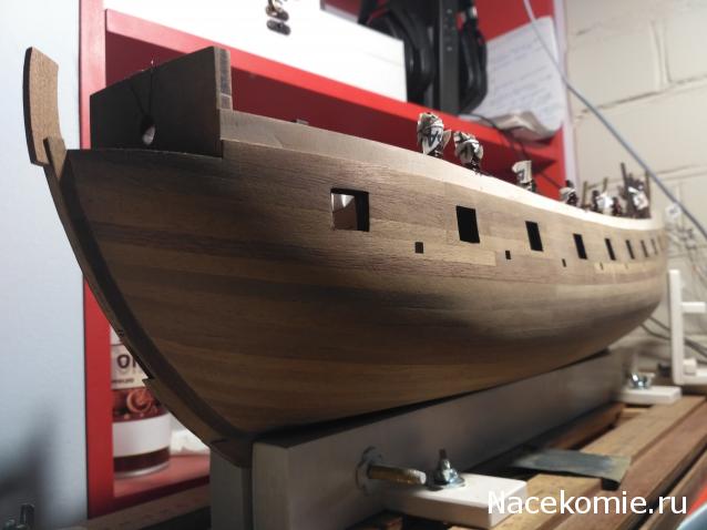 Собери Чёрную Жемчужину. Сборка: обшивка корпуса