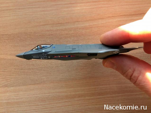 Модели и гашапоны в 1/144 - F-Toys, Bandai, Takara и другие