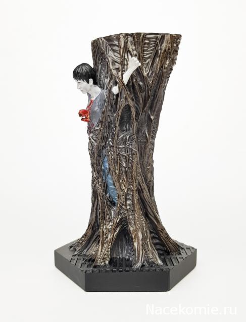 Чужой и Хищник №28 - Жертва грудолома из фильма «Чужие»