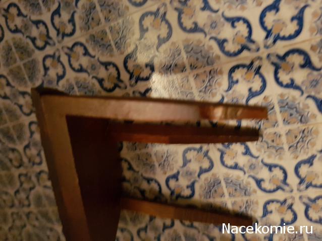 Кукольный Дом №1 - Стол и Фарфоровый Сервиз