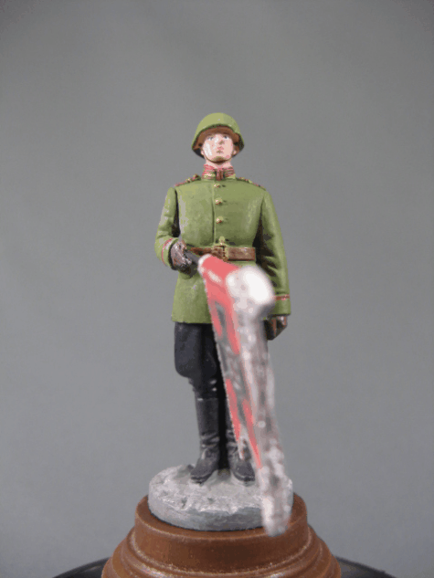 Солдаты ВОВ №160 - Красноармеец с трофейным немецким знаменем, парад Победы 1945 г.