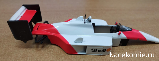 Formula 1 №1 - McLaren MP4/4 - Айртон Сенна (1988)
