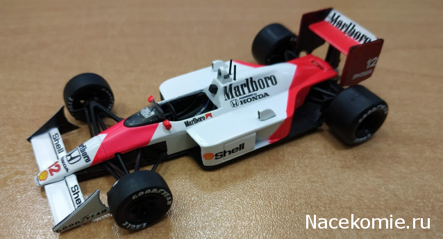Formula 1 №1 - McLaren MP4/4 - Айртон Сенна (1988)