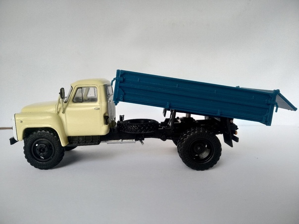 Автолегенды СССР Грузовики №44 - ГАЗ-САЗ-53Б
