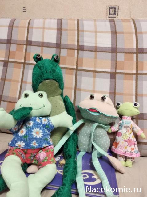 Куклы в народных костюмах – "Девчушки-болтушки"