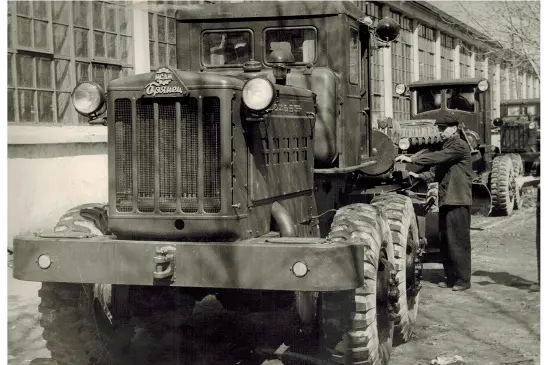 Тракторы: история, люди, машины - График выхода и обсуждение