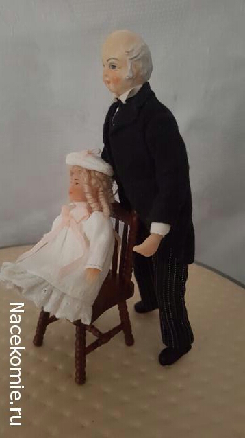 Кукольный Дом №13 - Кухонный Стул