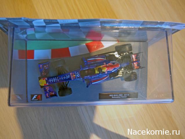 Formula 1 №8 - Red Bull RB 9 Себастьян Феттель (2013)