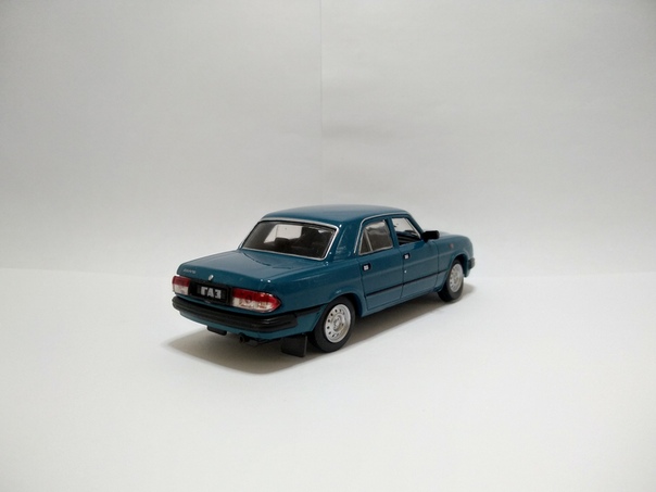 Автолегенды СССР и Соцстран №257 ГАЗ-3110 "Волга"
