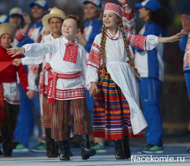 Куклы в народных костюмах – "Девчушки-болтушки"