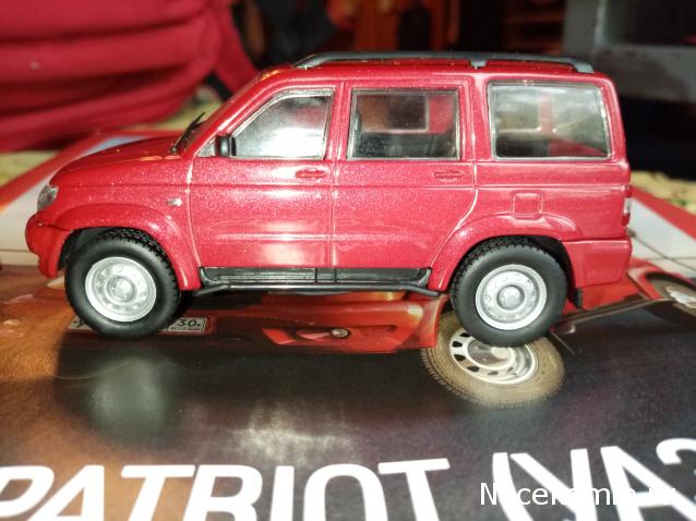 Автолегенды СССР и Соцстран №259 UAZ PATRIOT (УАЗ-3163)