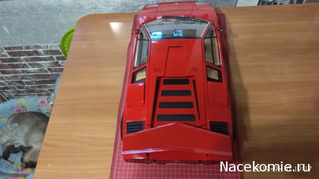 Lamborghini Countach LP 500S DeAgostini 1:8