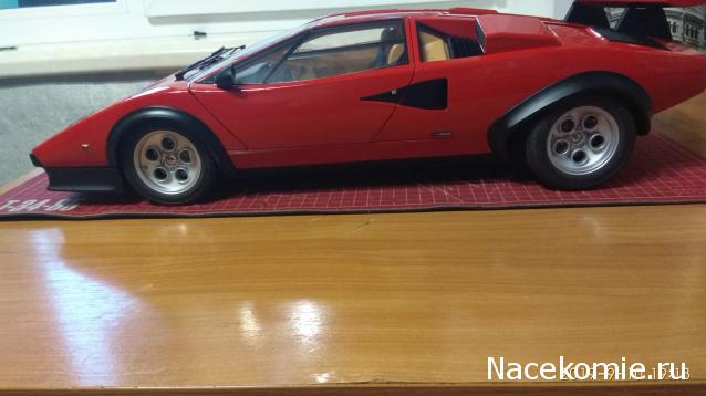 Lamborghini Countach LP 500S DeAgostini 1:8