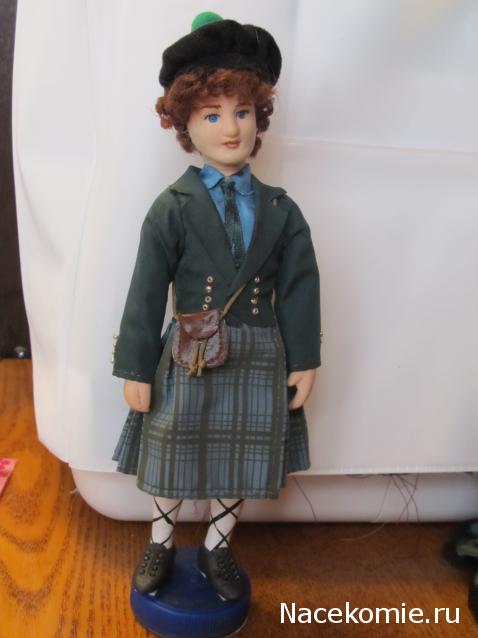 Куклы в Костюмах Народов Мира №30 Великобритания - Шотландия