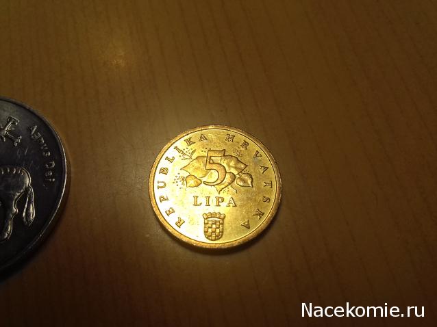 Деньги Мира №28 - Банкнота 200 риалов (Иран) + монета 1 пенни (Фолклендские острова)