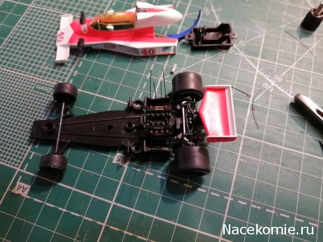 Formula 1 №21 - McLaren M23 Жиль Вильнёв (1977)
