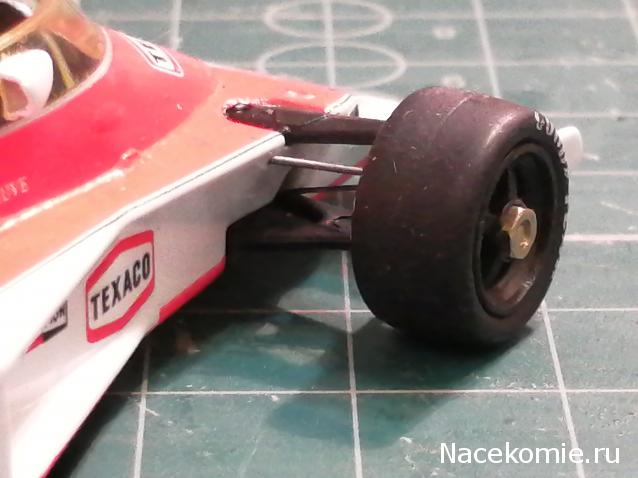 Formula 1 №21 - McLaren M23 Жиль Вильнёв (1977)