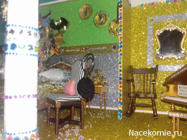 MisterDrakon - Дом "Золотой Дракон" для Драконьих Самок: Бейзил, Лада, Сапфира, Джессика, Сису.