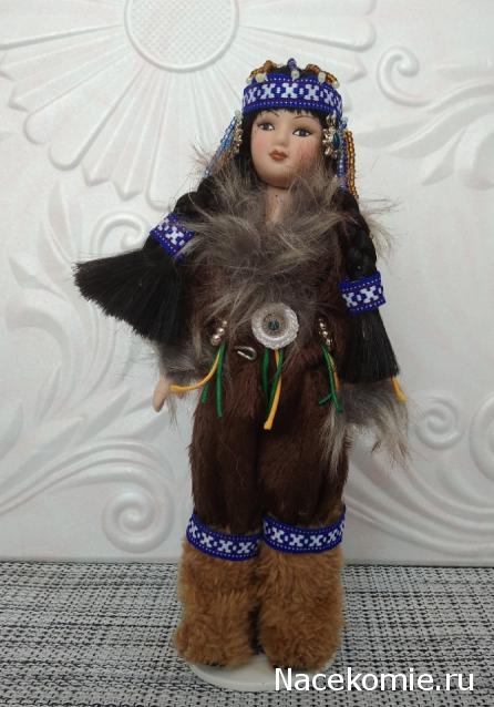 Куклы в народных костюмах №51 Кукла в чукотском зимнем костюме