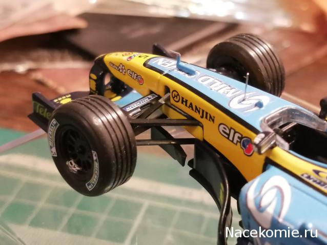 Formula 1 №28 - Renault R25 - Фернандо Алонсо (2005)