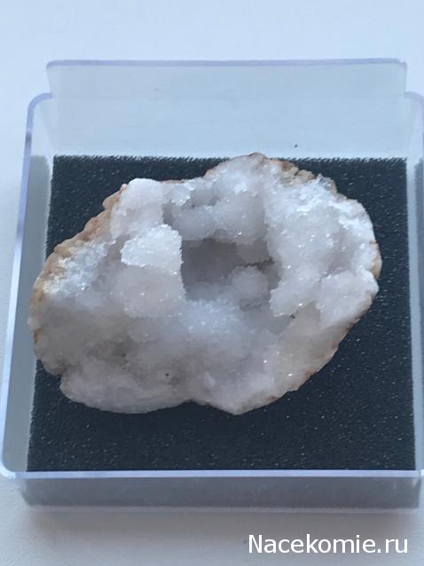 Минералы №3 - Жеода