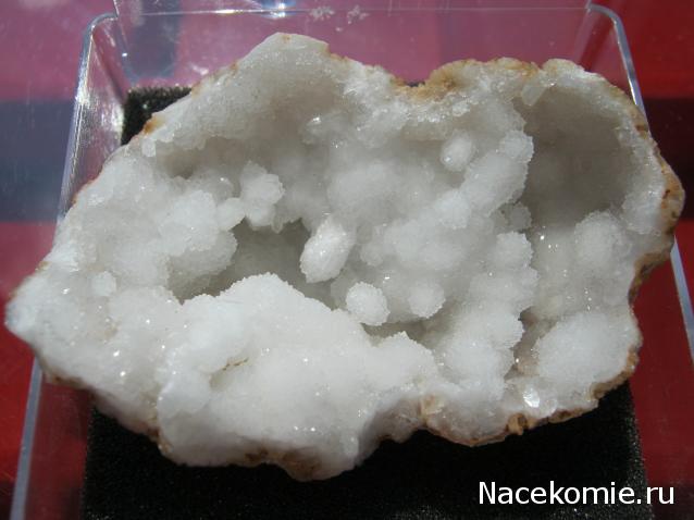 Минералы №3 - Жеода