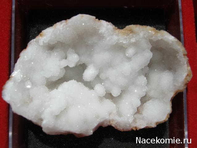 Минералы №3 - Жеода