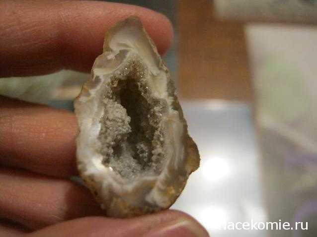 Минералы №3 - Жеода