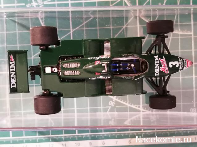Formula 1 №29 - Tyrrell 011 - Микеле Альборето (1982)