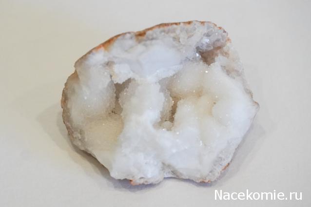 Минералы №3 - Жеода