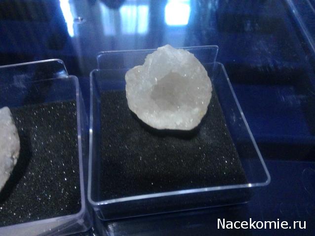 Минералы №3 - Жеода