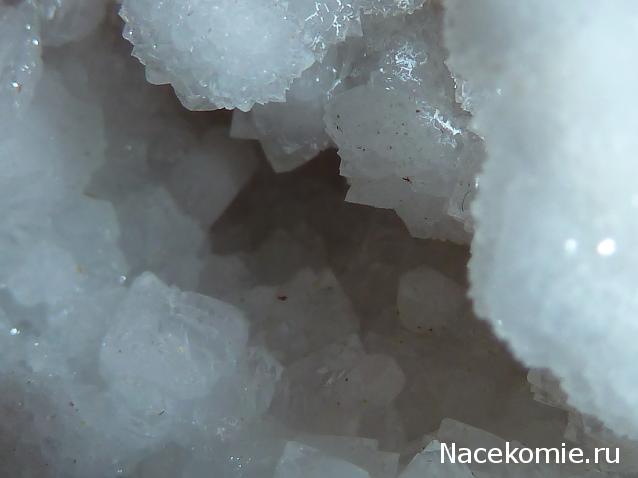 Минералы №3 - Жеода