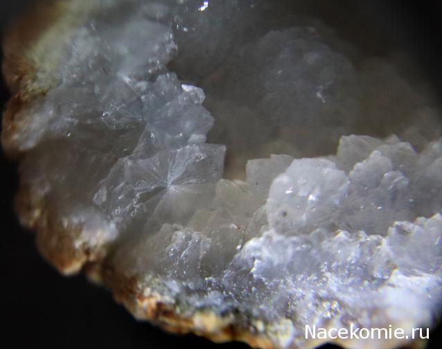 Минералы №3 - Жеода