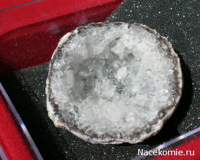 Минералы №3 - Жеода